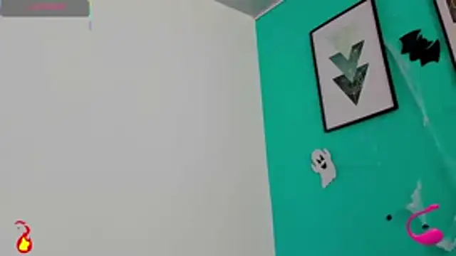 Snapshot of Maikol_Ortiz chatting on November 7, 2025, 12:53 pm Maikol Ortiz online show from November 7, 2025, 12:53 pm