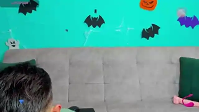 Snapshot of Maikol_Ortiz chatting on November 4, 2025, 12:31 pm Maikol Ortiz online show from November 4, 2025, 12:31 pm