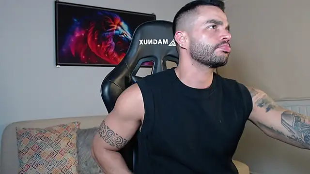 Snapshot of Bruno_De_Lucaa_ chatting on September 14, 2025, 2:23 am Bruno De Lucaa online show from September 14, 2025, 2:23 am