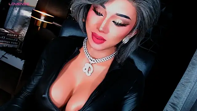 Snapshot of xUrGoddess_Bellax chatting on October 9, 2025, 6:58 am xUrGoddess Bellax online show from October 9, 2025, 6:58 am