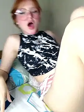 Snapshot of elizabeth05 chatting on October 9, 2025, 4:29 pm elizabeth05 online show from October 9, 2025, 4:29 pm