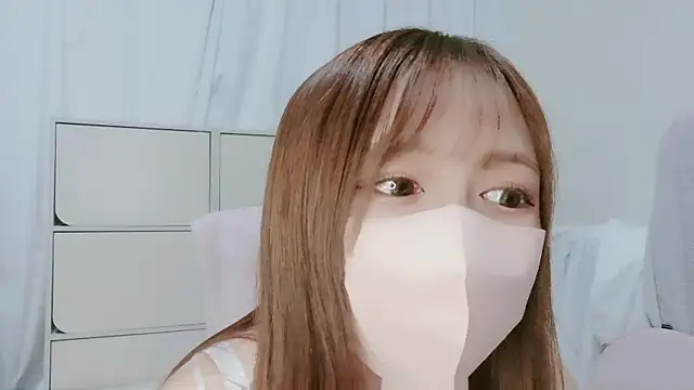 Snapshot of Hanachan_Gcup_ chatting on October 7, 2025, 7:04 pm Hanachan Gcup online show from October 7, 2025, 7:04 pm