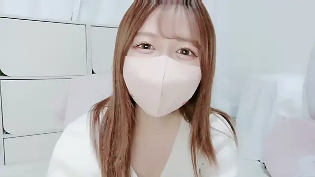 Snapshot of Hanachan_Gcup_ chatting on November 1, 2025, 6:41 am Hanachan Gcup online show from November 1, 2025, 6:41 am