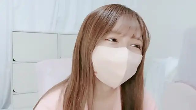 Snapshot of Hanachan_Gcup_ chatting on October 16, 2025, 8:22 am Hanachan Gcup online show from October 16, 2025, 8:22 am