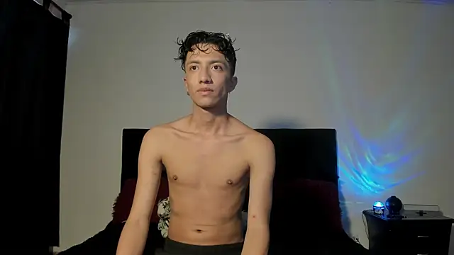 mhatias  online show from November 7, 2025, 9:19 pm