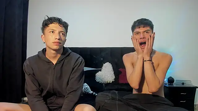 mhatias  online show from November 11, 2025, 2:39 am