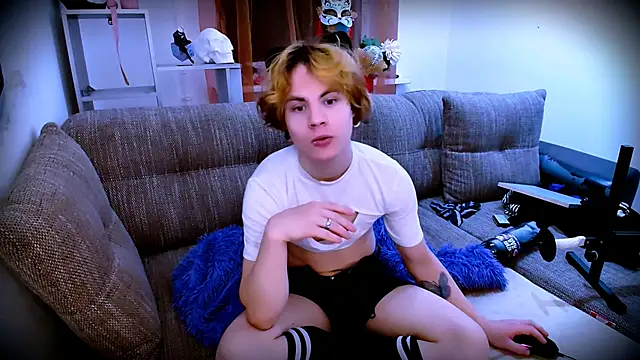 SparkyFerret online show from November 20, 2025, 4:18 pm