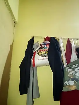 Snapshot of Jaya_Iyer chatting on November 18, 2025, 11:15 pm Jaya Iyer online show from November 18, 2025, 11:15 pm