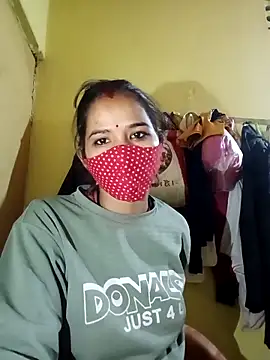 Snapshot of Jaya_Iyer chatting on November 9, 2025, 12:42 pm Jaya Iyer online show from November 9, 2025, 12:42 pm