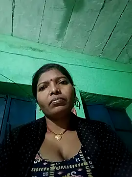 Snapshot of Jivika_Jaiswal chatting on November 14, 2025, 11:08 pm Jivika Jaiswal online show from November 14, 2025, 11:08 pm