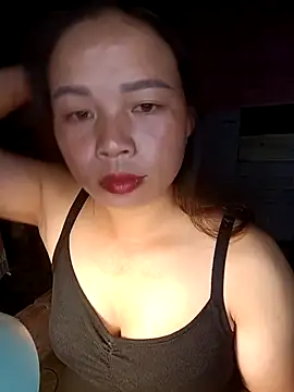 Snapshot of KumChyn chatting on September 22, 2025, 2:39 am KumChyn online show from September 22, 2025, 2:39 am