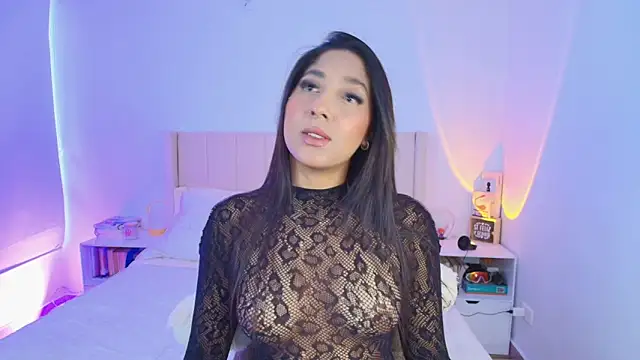 Snapshot of Megan_ale chatting on November 1, 2025, 7:52 pm Megan ale online show from November 1, 2025, 7:52 pm