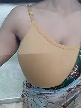 Snapshot of Sexy_Mal89 chatting on October 15, 2025, 9:23 pm Sexy Mal89 online show from October 15, 2025, 9:23 pm