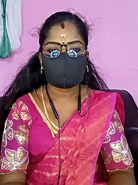 Snapshot of tamilammukuttyy chatting on September 12, 2025, 5:29 am tamilammukuttyy online show from September 12, 2025, 5:29 am