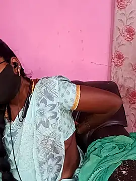 Snapshot of tamilammukuttyy chatting on October 30, 2025, 9:29 am tamilammukuttyy online show from October 30, 2025, 9:29 am