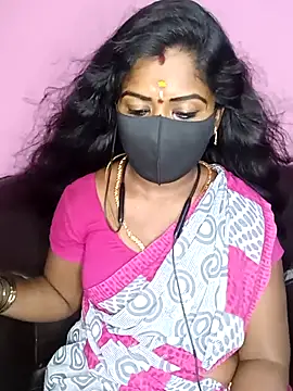 Snapshot of tamilammukuttyy chatting on September 19, 2025, 4:00 pm tamilammukuttyy online show from September 19, 2025, 4:00 pm