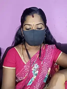 Snapshot of tamilammukuttyy chatting on October 22, 2025, 2:11 am tamilammukuttyy online show from October 22, 2025, 2:11 am