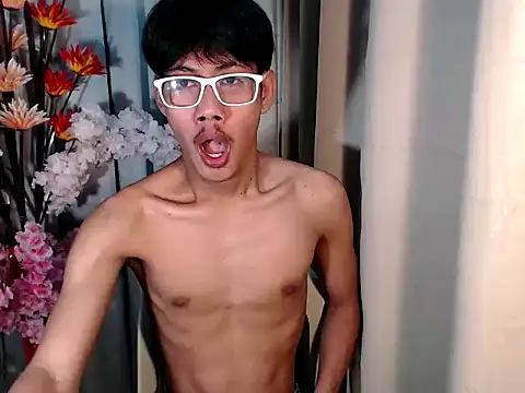 Snapshot of fucking_hot2 chatting on March 6, 2026, 12:38 am fucking hot2 online show from March 6, 2026, 12:38 am