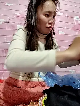 Tin tanny online show from February 9, 2026, 12:36 pm