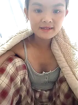 xinhxinhcute online show from October 21, 2025, 11:09 am