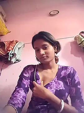 Snapshot of Hot_Mayra_ chatting on November 3, 2025, 5:56 am Hot Mayra  online show from November 3, 2025, 5:56 am