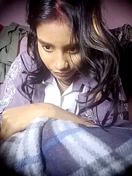 Hot Mayra  online show from November 26, 2025, 5:07 am