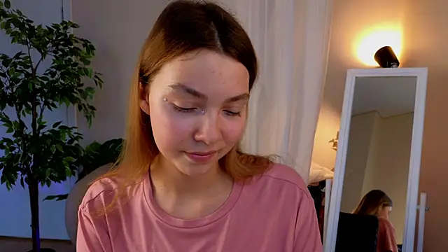 Snapshot of Kim__Possible__ chatting on September 16, 2025, 6:58 am Kim Possible online show from September 16, 2025, 6:58 am