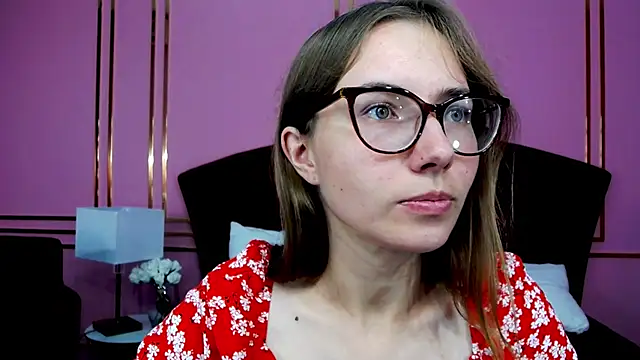 Snapshot of JessieJuss chatting on September 16, 2025, 2:07 pm JessieJuss online show from September 16, 2025, 2:07 pm