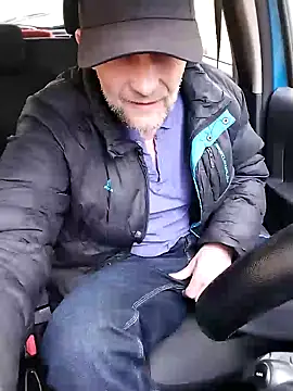 mishania45 online show from April 10, 2026, 8:54 am