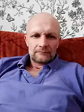 mishania45 online show from April 8, 2026, 11:33 am