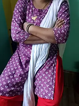 Snapshot of desi_boudi87 chatting on May 3, 2026, 3:22 am desi boudi87 online show from May 3, 2026, 3:22 am