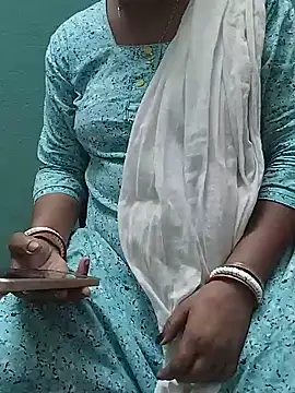Snapshot of desi_boudi87 chatting on June 9, 2026, 10:38 am desi boudi87 online show from June 9, 2026, 10:38 am
