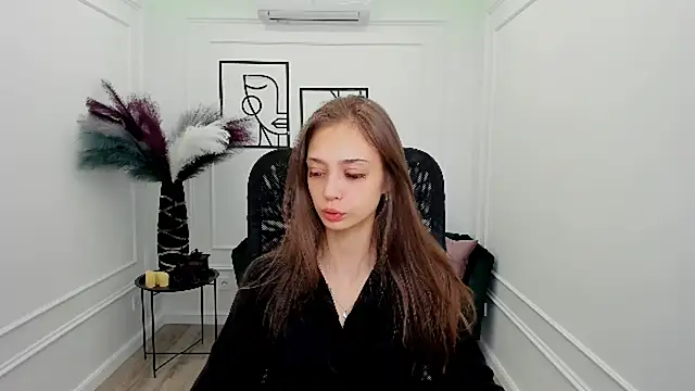 Snapshot of EmilyGraydis chatting on December 2, 2025, 4:14 am EmilyGraydis online show from December 2, 2025, 4:14 am