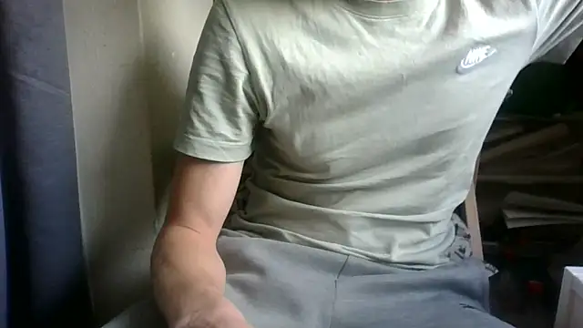 Snapshot of juju78jujuu chatting on September 22, 2025, 4:24 pm juju78jujuu online show from September 22, 2025, 4:24 pm