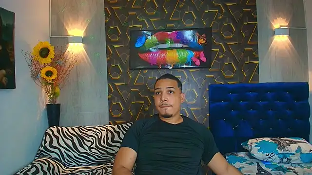 Snapshot of taylor_collins_ chatting on September 25, 2025, 10:16 pm taylor collins online show from September 25, 2025, 10:16 pm