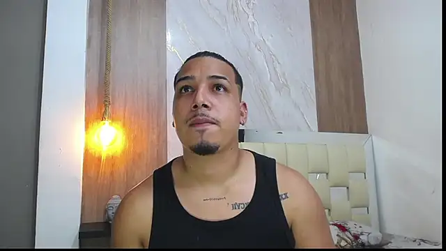 Snapshot of taylor_collins_ chatting on September 28, 2025, 6:04 pm taylor collins online show from September 28, 2025, 6:04 pm