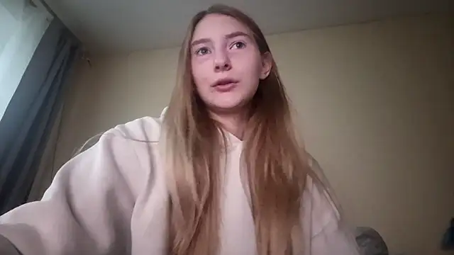 Nymera flare online show from November 4, 2025, 6:28 am