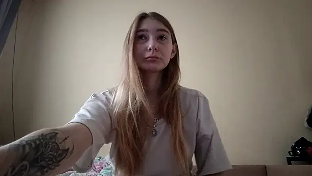 Nymera flare online show from November 7, 2025, 6:29 am