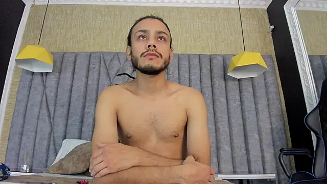 Snapshot of Boss_Domiinator chatting on November 29, 2025, 3:39 am Boss Domiinator online show from November 29, 2025, 3:39 am