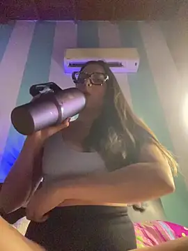 Snapshot of alilith chatting on March 2, 2026, 8:16 pm alilith online show from March 2, 2026, 8:16 pm