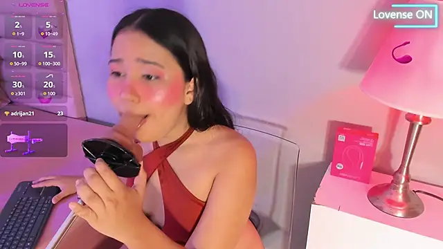 emma clarke  online show from April 8, 2026, 3:41 am