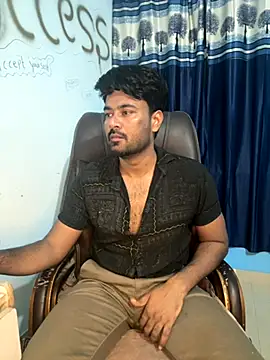 MeekBatgirl online show from November 25, 2025, 3:01 pm