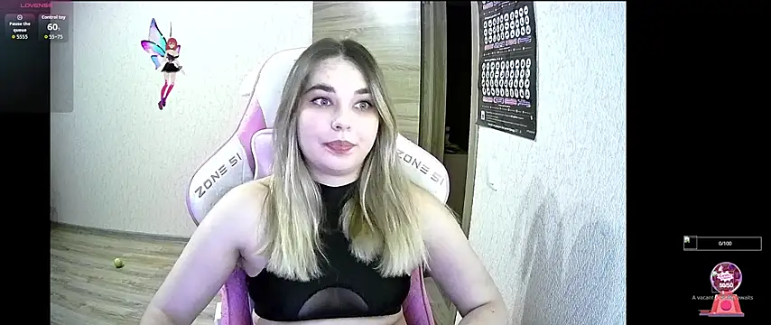 Snapshot of Kris_Moss chatting on October 24, 2025, 8:19 pm Kris Moss online show from October 24, 2025, 8:19 pm