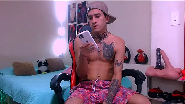 dilan abraham12 online show from March 18, 2026, 3:20 am