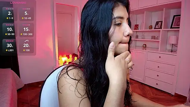 Snapshot of nina_moen chatting on September 15, 2025, 8:31 pm nina moen online show from September 15, 2025, 8:31 pm