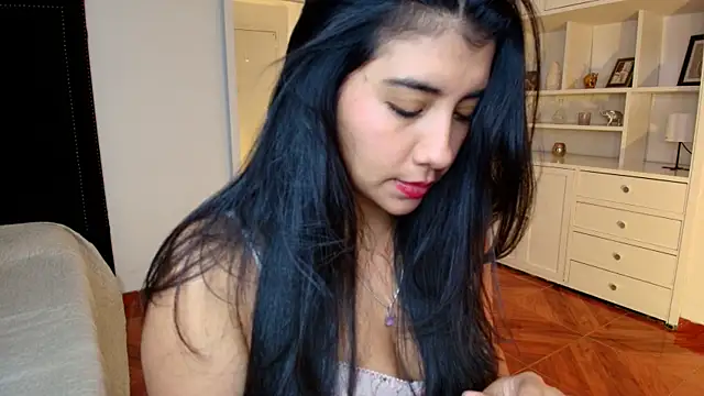 Snapshot of nina_moen chatting on November 12, 2025, 3:10 am nina moen online show from November 12, 2025, 3:10 am