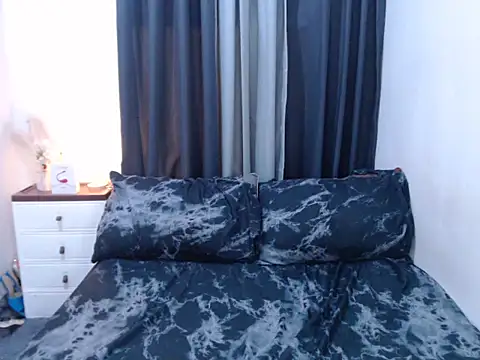 Snapshot of AngelHille chatting on September 8, 2025, 3:44 pm AngelHille online show from September 8, 2025, 3:44 pm