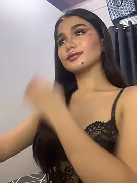 Snapshot of AngelHille chatting on September 23, 2025, 12:56 pm AngelHille online show from September 23, 2025, 12:56 pm