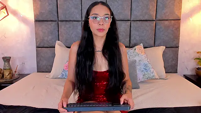 Snapshot of Roseaurora chatting on May 25, 2026, 10:36 am Roseaurora online show from May 25, 2026, 10:36 am