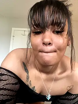 Prettygirl6070 online show from September 17, 2025, 5:37 pm